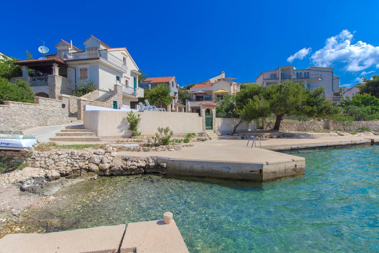 Sea Breeze - Front Sea Apartment Zaboric Esterno foto