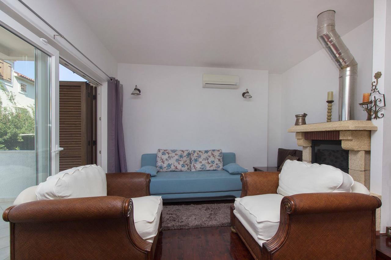 Sea Breeze - Front Sea Apartment Zaboric Esterno foto
