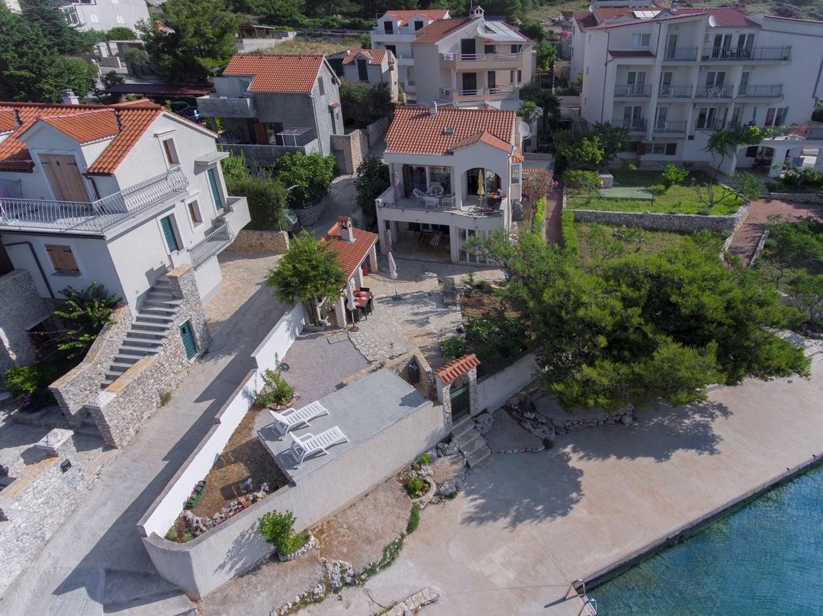Sea Breeze - Front Sea Apartment Zaboric Esterno foto